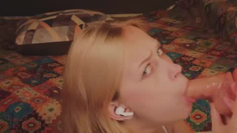 Sophia online show from June 11, 2:53 am