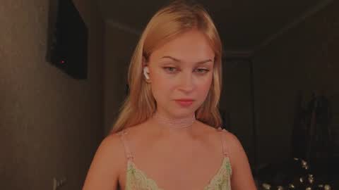 Sophia online show from June 26, 11:53 pm