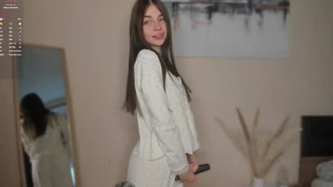 Mary online show from March 9, 7:45 am