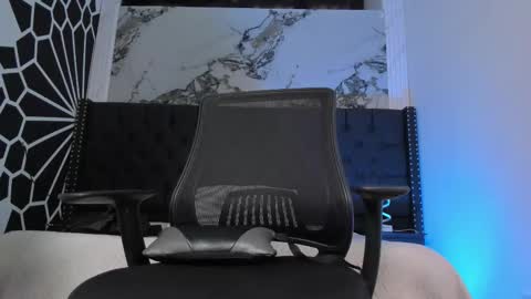 ethaancox online show from March 3, 8:48 pm