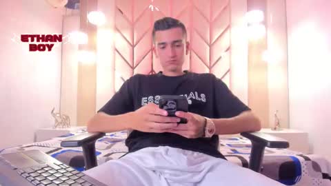 Ethan online show from February 21, 9:05 pm