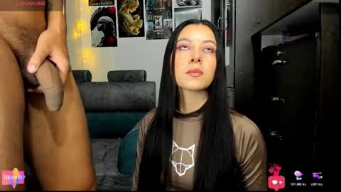 Snapshot of ethan_chloee chatting on March 1, 4:03 am Chloe Ethan online show from March 1, 4:03 am