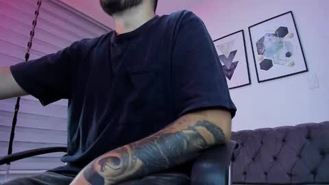 Snapshot of ethan_greacee chatting on February 15, 11:52 am ethan_greacee online show from February 15, 11:52 am