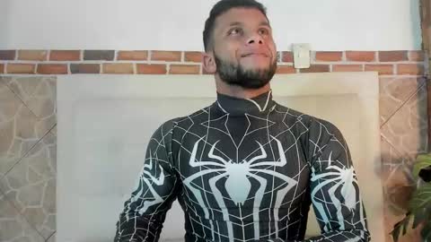 ethan helmut online show from December 12, 9:40 am