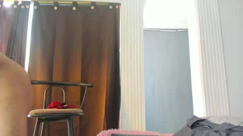 ethan helmut online show from January 15, 5:15 pm