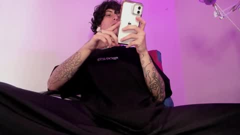 Ethan sykes online show from October 30, 5:57 pm