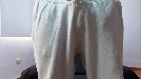 ethangreey1 online show from December 16, 4:34 pm