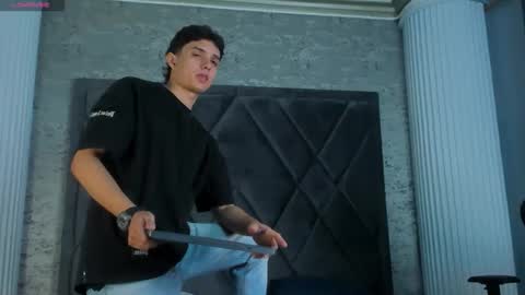 ethanlowell online show from April 5, 6:16 pm