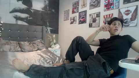 ETHAN online show from October 22, 4:24 am