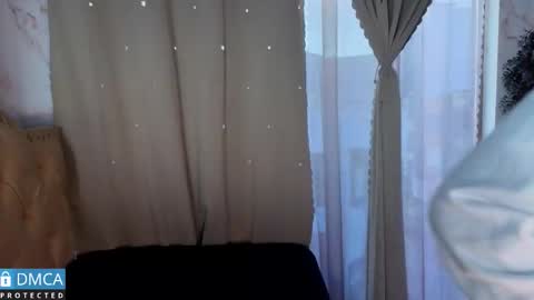 eva delight online show from October 6, 11:07 am