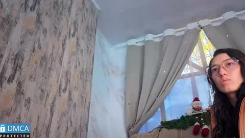 eva delight online show from December 22, 11:07 am