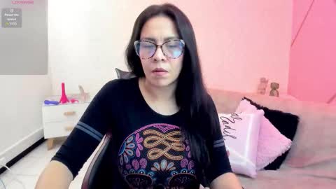 Eva  online show from March 16, 3:05 pm