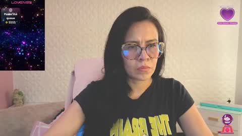 Eva  online show from May 22, 3:06 pm