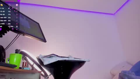 Eva online show from February 20, 5:01 am