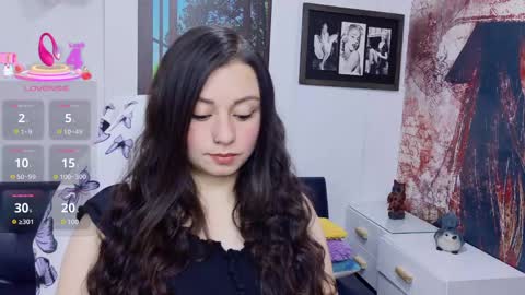 Snapshot of eva_rosell chatting on June 5, 3:18 pm Eva online show from June 5, 3:18 pm