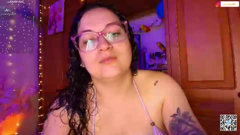 Snapshot of eva_rosse69 chatting on June 10, 12:04 pm Eva online show from June 10, 12:04 pm