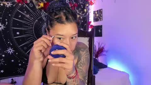 Eva  online show from December 14, 8:41 am