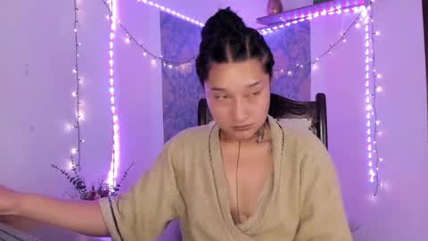 Eva  online show from March 1, 8:49 am