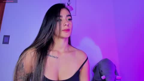 Eva Shinee online show from April 17, 10:29 am