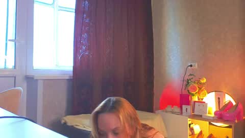 Hi there i am Eva and i wish create a nice community with you so join my Ticket Show for more pleasure online show from June 8, 1:11 pm