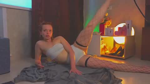 Hi there i am Eva and i wish create a nice community with you so join my Ticket Show for more pleasure online show from June 24, 3:44 pm
