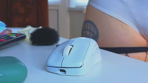Hi there i am Eva and i wish create a nice community with you so join my Ticket Show for more pleasure online show from June 29, 2:06 pm