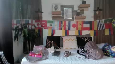 Snapshot of evaa_campbell chatting on June 20, 12:08 pm Eva online show from June 20, 12:08 pm