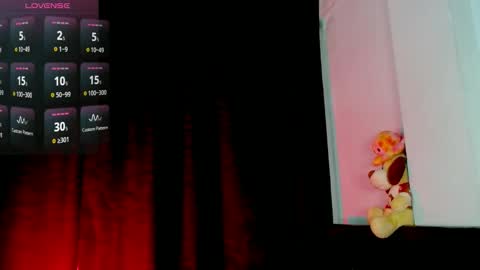 Evah Lee online show from March 19, 2:15 am