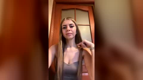 evajansma online show from July 15, 5:29 pm