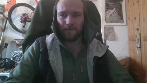 Han online show from February 22, 9:41 am