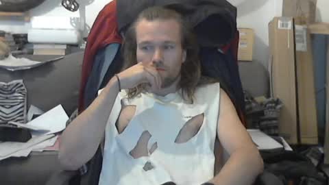 Han online show from March 23, 5:17 pm