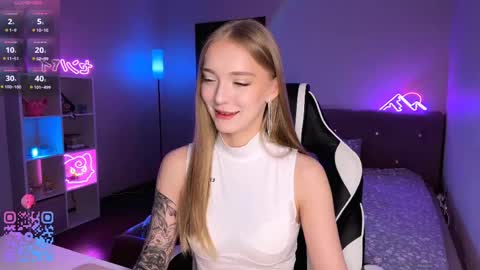 Eva online show from May 17, 2:35 pm