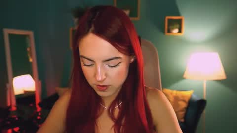 Eva  online show from August 4, 1:14 pm