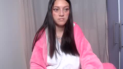 eva  online show from June 23, 3:59 am