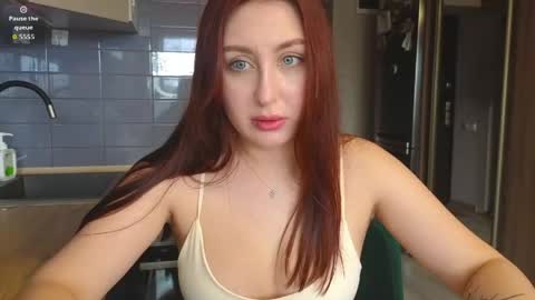 EvangelinFox online show from April 10, 10:53 am