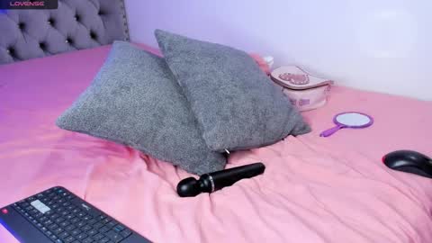 Eva Olimpo online show from April 8, 10:21 pm