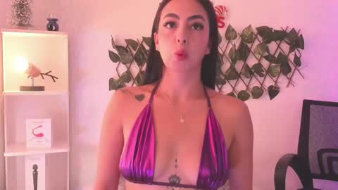 EVARITZ online show from December 15, 1:04 pm