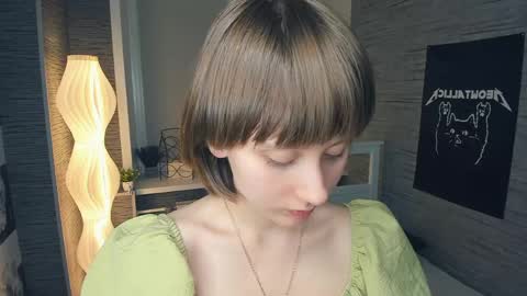 Eva online show from May 26, 7:54 pm
