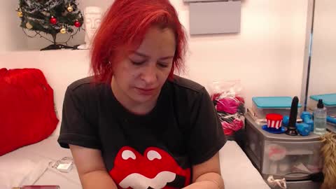 Snapshot of evatwiss chatting on January 11, 12:32 pm Eva Twiss online show from January 11, 12:32 pm