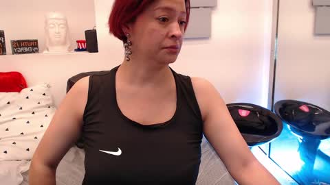 Eva Twiss online show from May 29, 12:25 pm