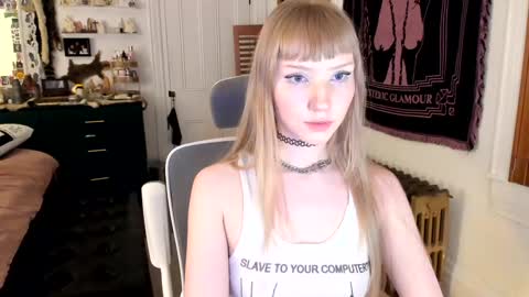 Goddess Eve online show from February 6, 1:10 am