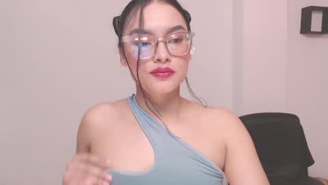 Eve Rox18 online show from April 12, 10:26 pm