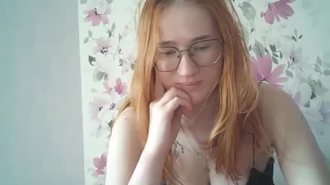 Evelina online show from March 12, 1:39 pm
