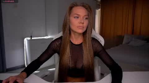Evelina online show from June 10, 8:46 am