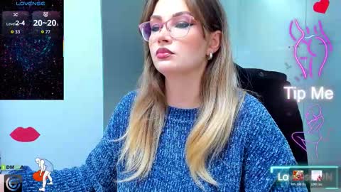 evelyne_rose online show from December 21, 5:25 am