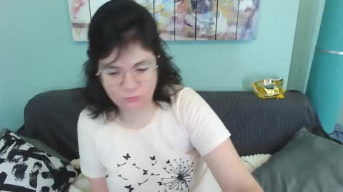 Everly online show from January 26, 8:03 am