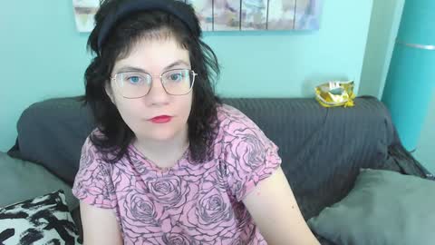 Everly online show from January 28, 11:06 am