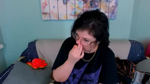 Everly online show from February 22, 2:15 pm