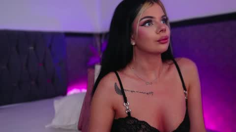 EvieeBliss online show from June 8, 12:49 pm