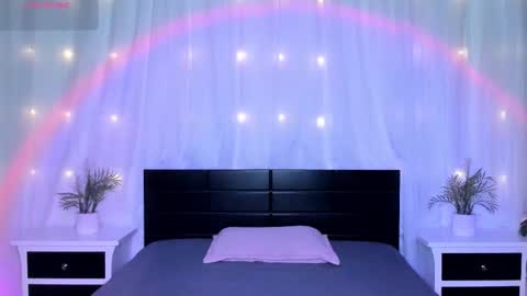 Evolet online show from February 6, 12:30 pm